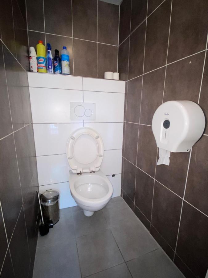 Hostel Utopia Amsterdam Ngoại thất bức ảnh