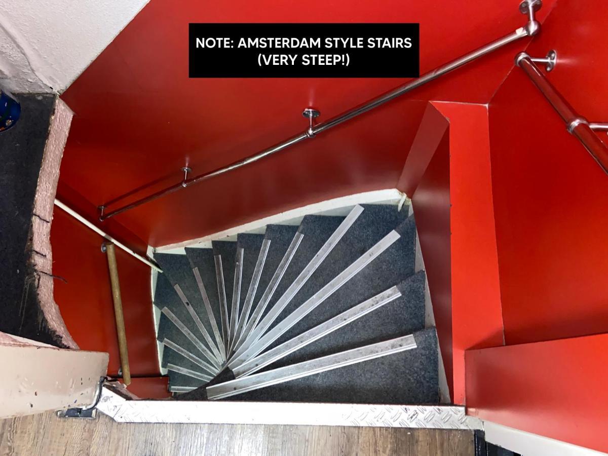 Hostel Utopia Amsterdam Ngoại thất bức ảnh